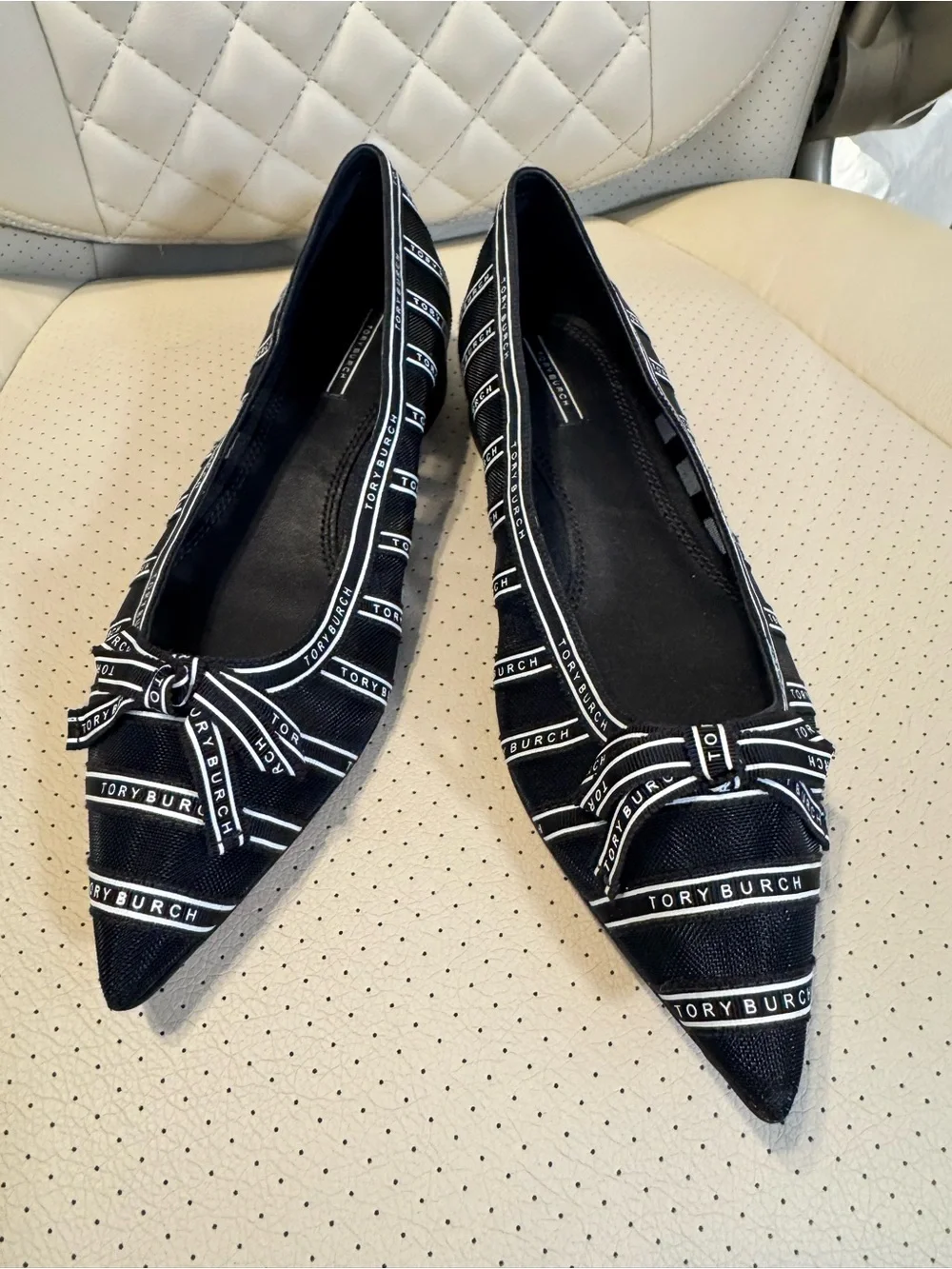 Tory Burch Black Logo Ribbon Pointed-Toe Flats – Size 6.5